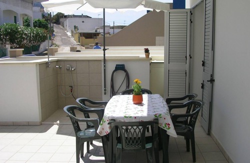 Lido Conchiglie Apartment | Comfortable flat in Lido Conchiglie