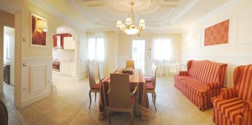 Montelabbate House | Comfortable villa lower level in Montelabbate with private pool