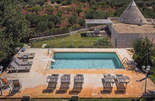 Monopoli Villa | Complex of trulli with private pool overlooking the sea