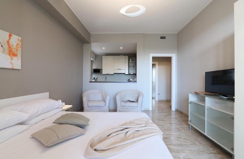 Porta Garibaldi Apartment | Contempora - Elvezia Park - Studio overlooking the Park - E53