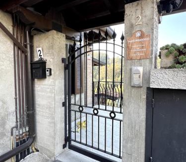 Brenna House | Corte Mirabosco