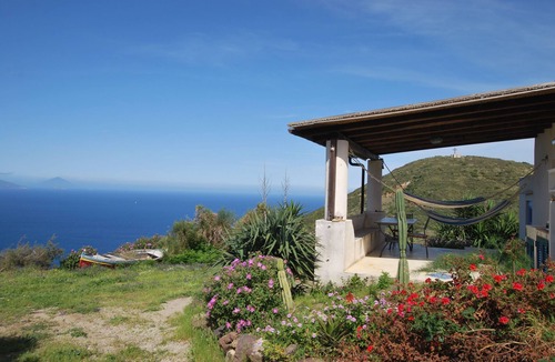 Lipari Villa | Cottage Atollo