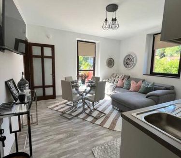 Romagnese Villa | Cozy & Good Vibes Villa Castana.