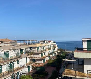 Sant'Anna Apartment | Crateri e coralli