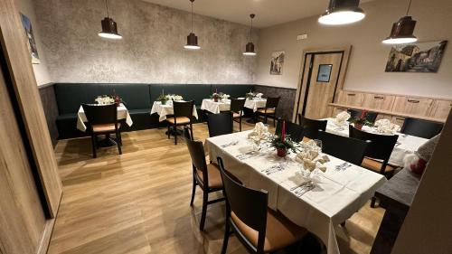 Rocca di Cambio Hotel | Cristall Hotel