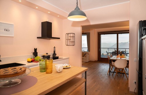 Gignese Apartment | Da Gregorio: The Lake View Belvedere with Pools