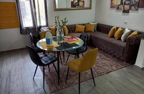 Ostiglia Apartment | Da mario