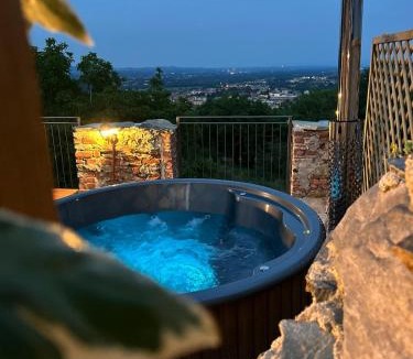 Cuorgne House | Da Noi Panoramic Guest Stay Camera Pietra