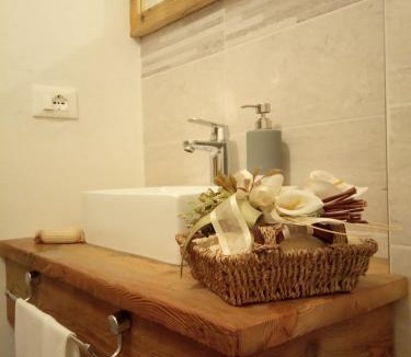 Castelfondo Apartment | Da Valentina