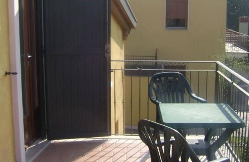 Salionze Apartment | Dachgeschosswohnung mit Privatparkplatz by Interhome