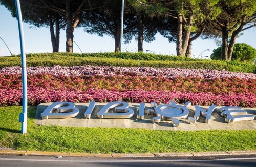 Bibione Lido dei Pini Villa | Detached villa with beautiful garden