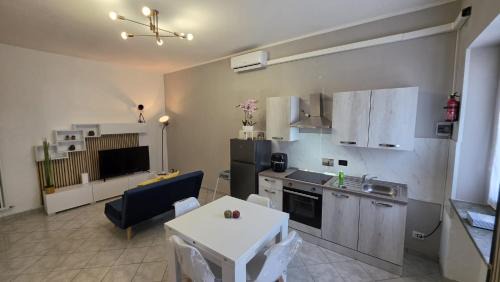Moncalieri Apartment | Dimora Marsè - Indipendente con area esterna privata