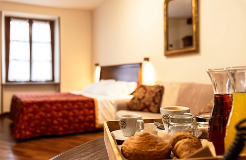 San Secondo di Pinerolo Hotel | Dimora San Secondo