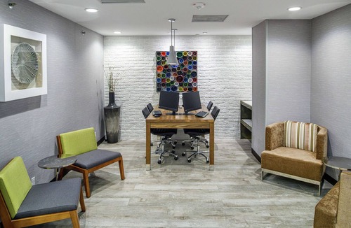 Appleton Hotel | DoubleTree by Hilton Appleton