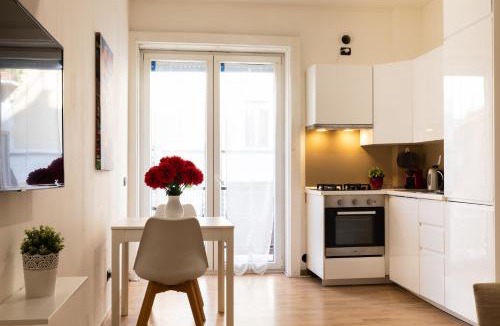 Chinatown Apartment | Dreamful Home - Arco della Pace