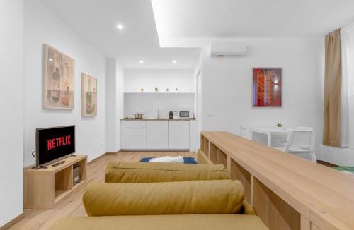 Navigli Apartment | -Duomo-Darsena-Mega Suite
