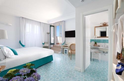 Scala House | Estate4home - De Pando Panoramic Suites 1096