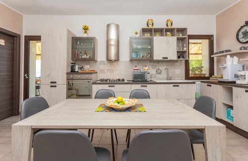 Savoca Apartment | 'Executive Suite' room with private balcony, sea view, Wi-Fi and air conditioning