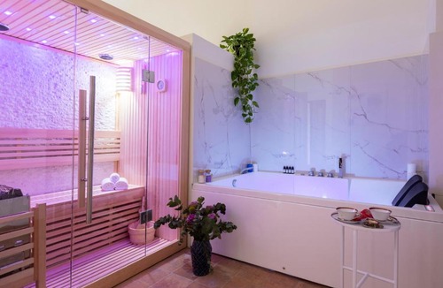 Rome City Centre Apartment | Experience Collection by ROMAC - Margana Palace