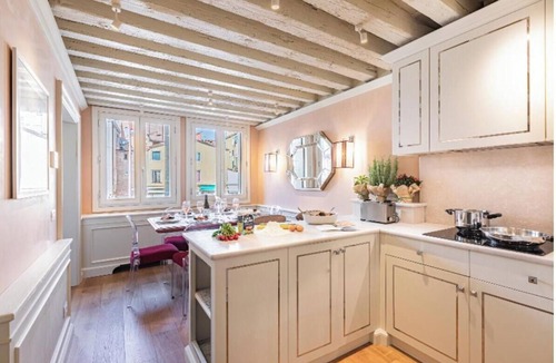 San Marco Apartment | Experience Venetian Luxury - A 5-Storey Palace Lavish Apartment in San Marco