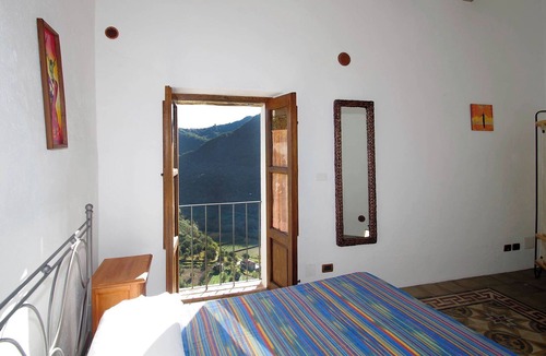 Belmonte Calabro Apartment | Feature House in the Historic Centre of Belmonte Calabro, Nature and Culture