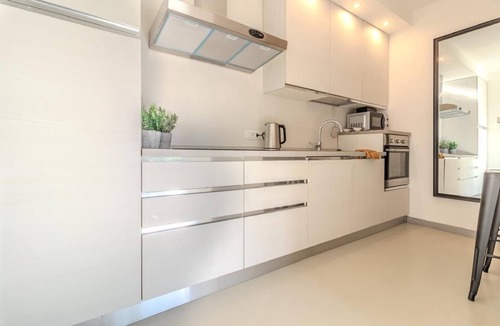 Balerna Apartment | Flat halfway between Como and Lugano