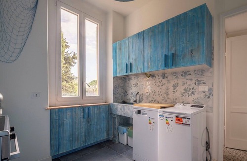 Nervi Apartment | Focaincontromano Seaview, Genova