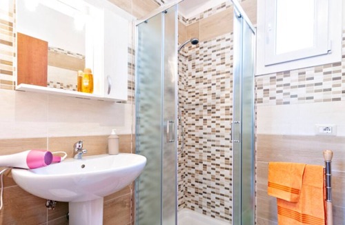Novoli House | FREE PARKING - FREE WIFI, NO TOURISTIC TAX