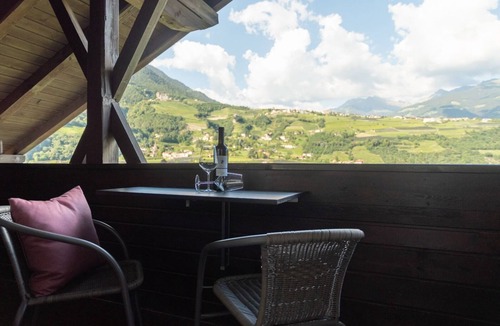 Lagundo Apartment | Gemütliche Dachgeschosswohnung mit Schönem Ausblick