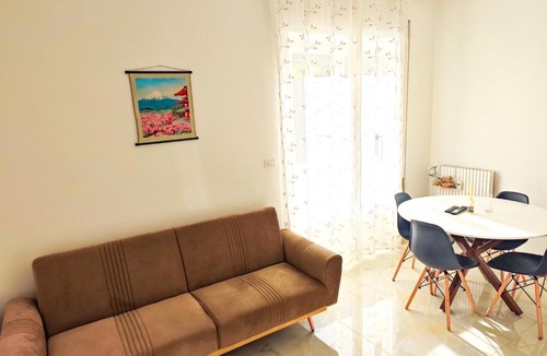 Rivarolo Ligure Apartment | Genova Metro Apartment