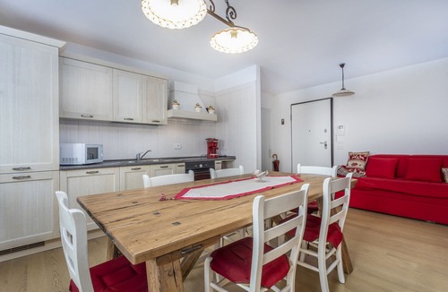 Tarvisio Apartment | Golf View APT with parking and mountain view! x6