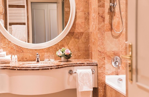 Abano Terme Hotel | GRAND HOTEL TRIESTE & VICTORIA – Contemporary Thermal Luxury SPA