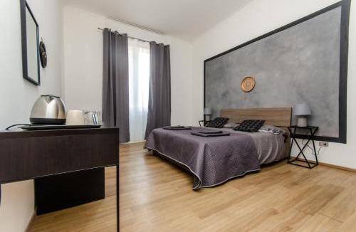 Lazzaretto Apartment | Grey Room
