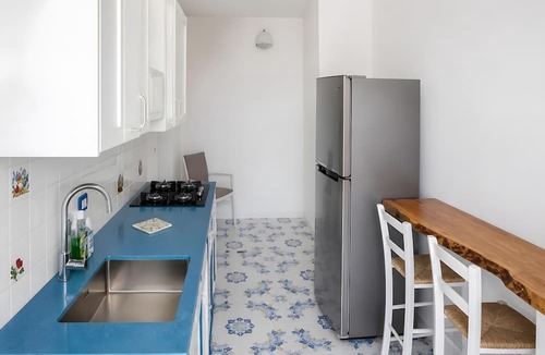 Castro Marina Apartment | Ground-Floor One-Bedroom Apartment with Sea-View Balcony in Castro di Lecce