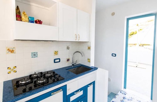Castro Marina Apartment | Ground-Floor One-Bedroom Apartment with Sea-View Balcony in Castro di Lecce