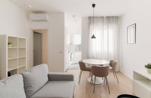 Dergano Apartment | GuestHost - Bright Apartment M3 Maciachini Milano