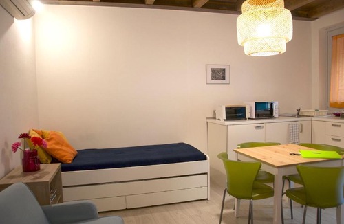 Cernusco sul Naviglio Apartment | GuestHost - Casa Caramelli