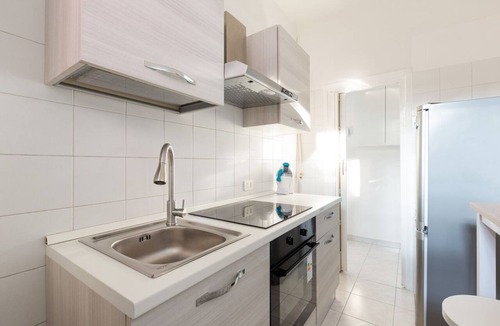 Quartiere Mazzini Apartment | GuestHost - Corvetto M3 - Bright Apt. with balcony!