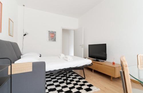 Ponte Nuovo Apartment | GuestHost - Cozy Flat near Gorla M1