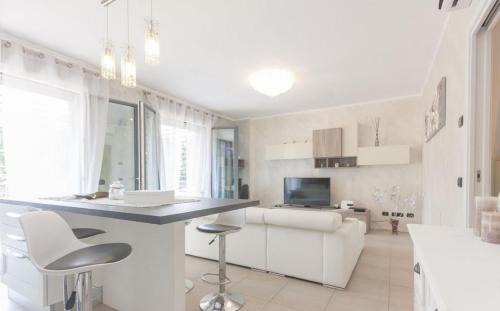 Cernusco sul Naviglio Apartment | GuestHost - La Vela Apartment with Terrace!