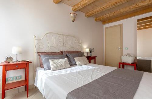 Comacchio Apartment | GuestHost - Ponte della Pitagora Apartment