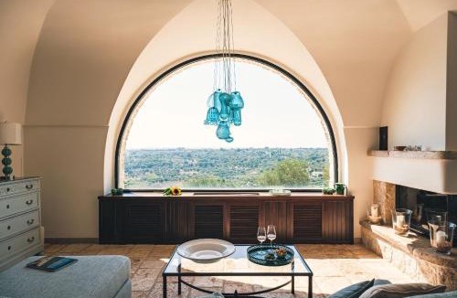 Cisternino Villa | HelloAPULIA - Masseria Minetta, Scenic Villa Escape - Pet friendly