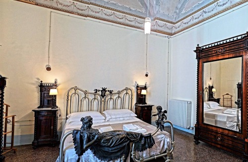 Lecce Historic Center Bed & Breakfast | Historical Suites VVM