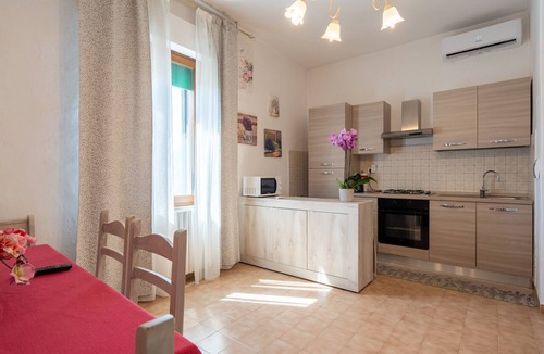 Chiusi Apartment | Holiday Apartment "Casa Vacanze Mongili" with Private Pool, Balcony & Wi-Fi