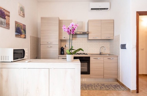 Chiusi Apartment | Holiday Apartment "Casa Vacanze Mongili" with Private Pool, Balcony & Wi-Fi