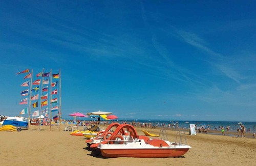 Bibione Lido del Sole Apartment | Holiday apartment with air conditioning and balcony