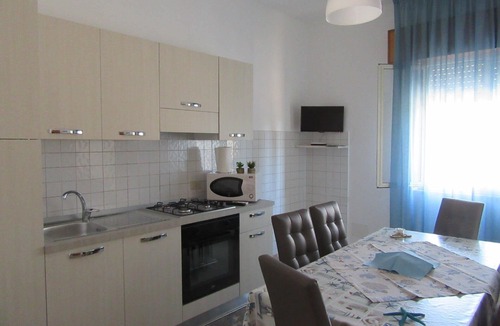 Custonaci House | Holiday flat with water view