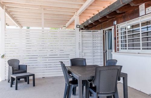 Realmonte Apartment | Holiday Home 'Abbacari 1' with Sea View, Wi-Fi and Air Conditioning
