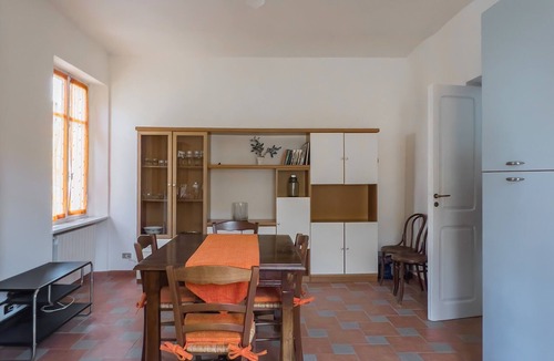 Strevi House | Holiday Home 'Azienda Oddone Prati Winery' with Private Pool, Shared Garden & Wi-Fi