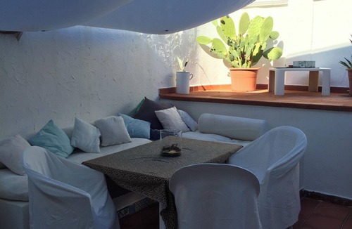Rosa Marina House | Homerez - Charming house in Rosa Marina with garden
